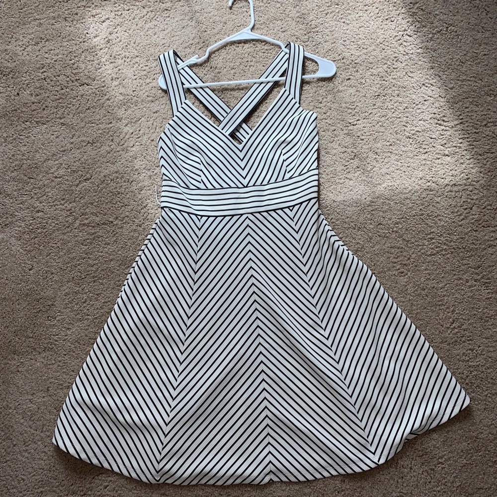 Adrianna papell black and ivory dress.